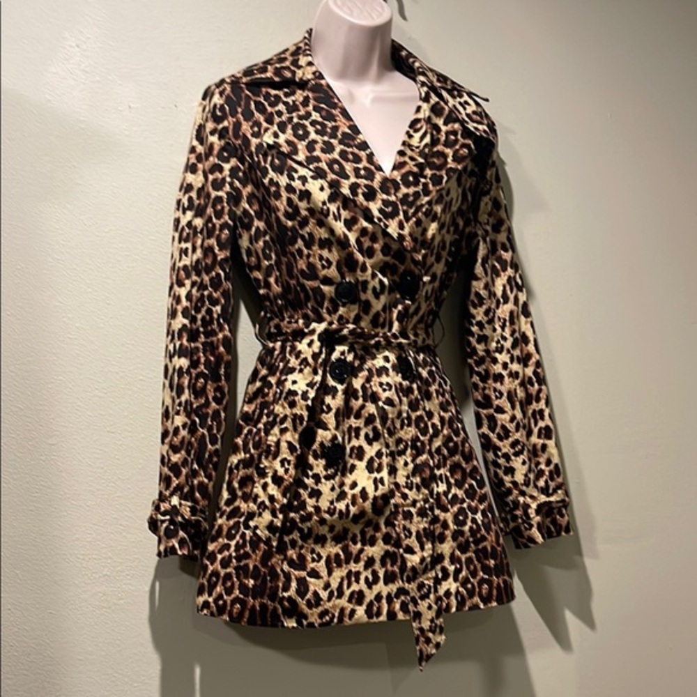 NWT Vertigo Trench Coat XS
